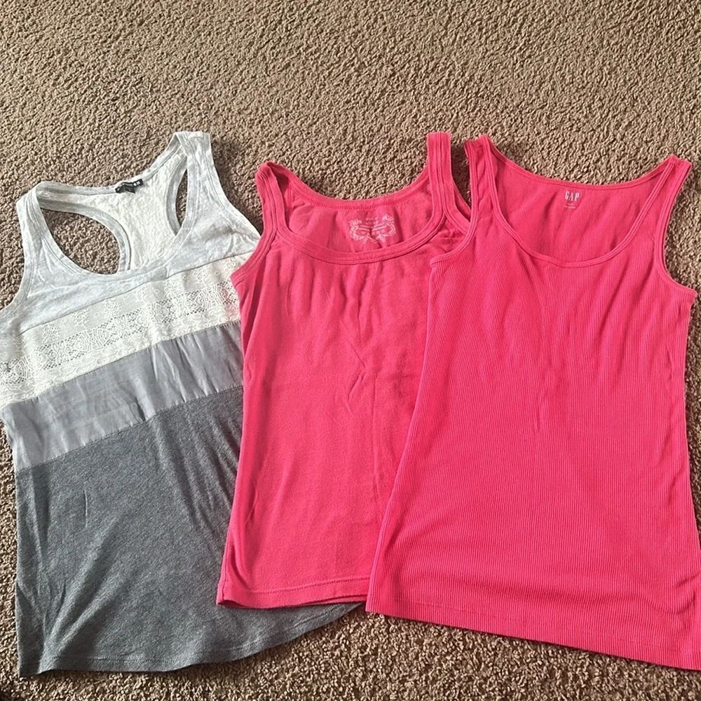 Tank top bundle 4pc - Picture 2 of 6